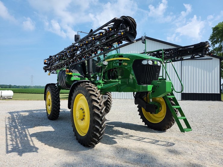 2011-john-deere-4730-image-30