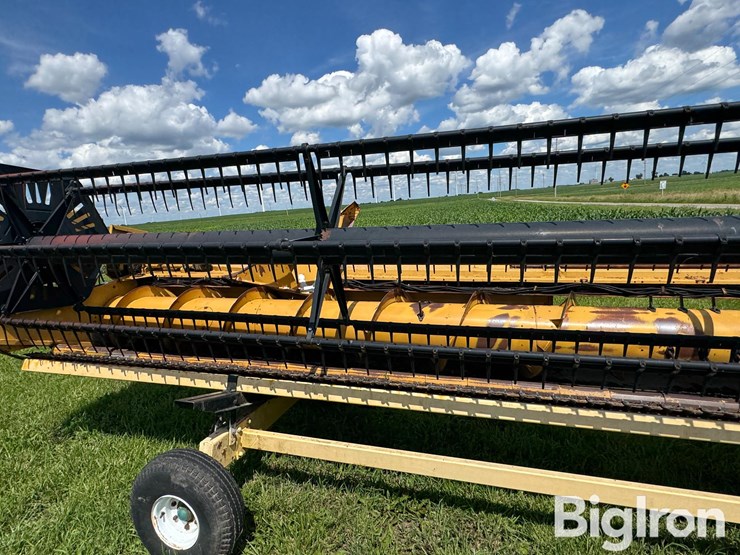 caterpillar-f30-image-13