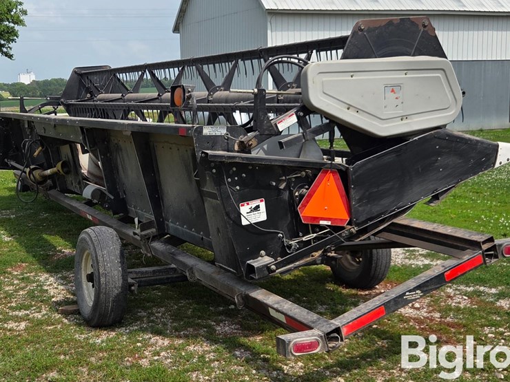 2001-agco-800-image-7