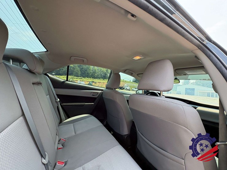2015-toyota-carolla-l/le-image-65