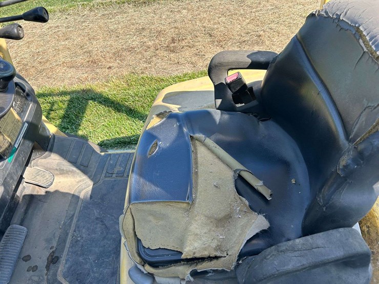 hyster-70-diesel-forklift-image-9
