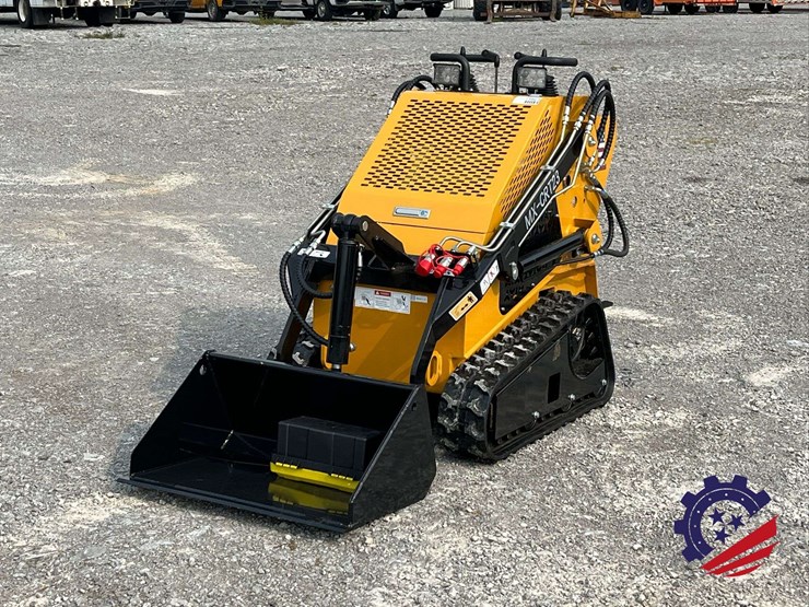 unused-2026-agt-mx-crt23-compact-track-loader-image-10