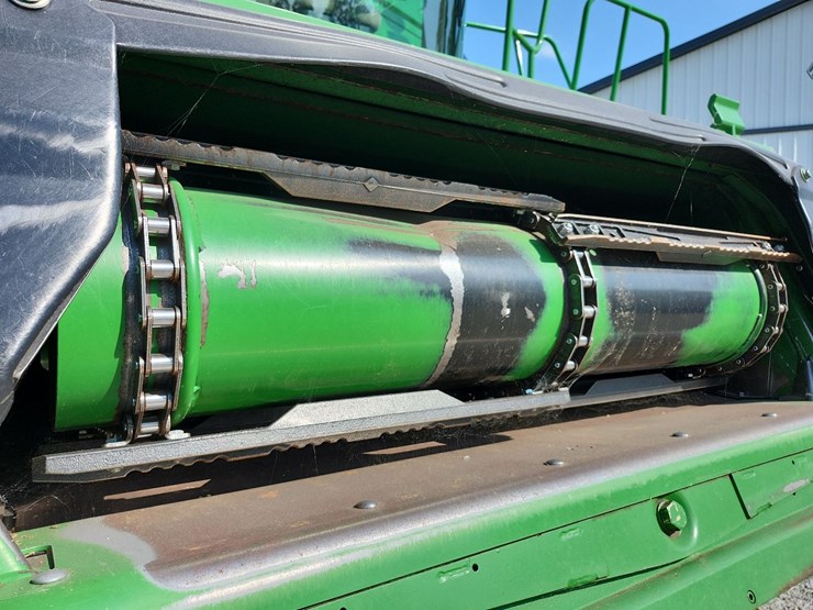 2010-john-deere-9670-sts-image-45