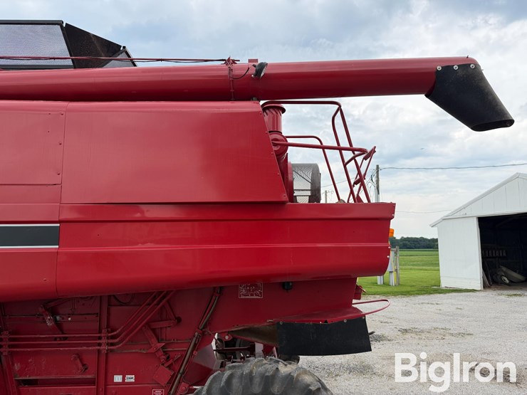 1992-case-ih-1660-image-19