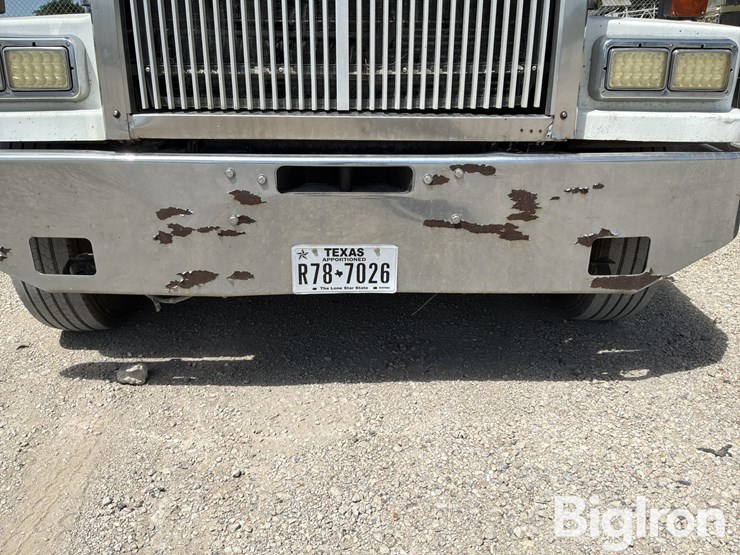 2005-western-star-4900-image-12