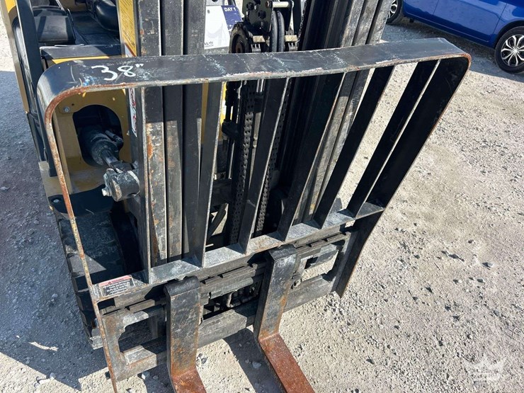 2013-caterpillar-2pd5000-image-12