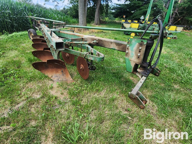john-deere-450-image-3