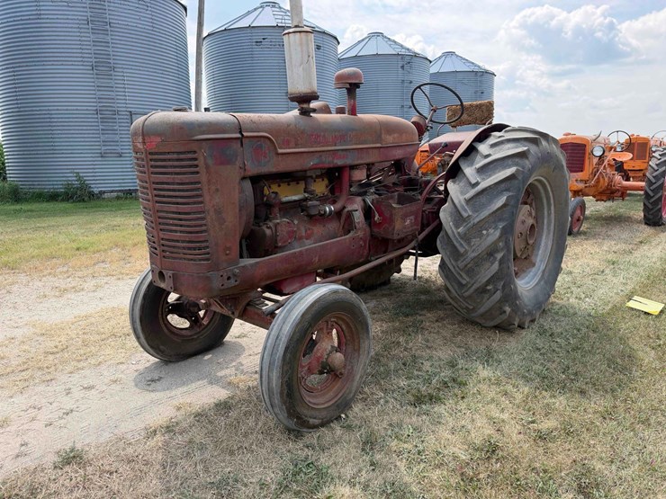 mccormick-deering-w6-standard-tractor-image-9