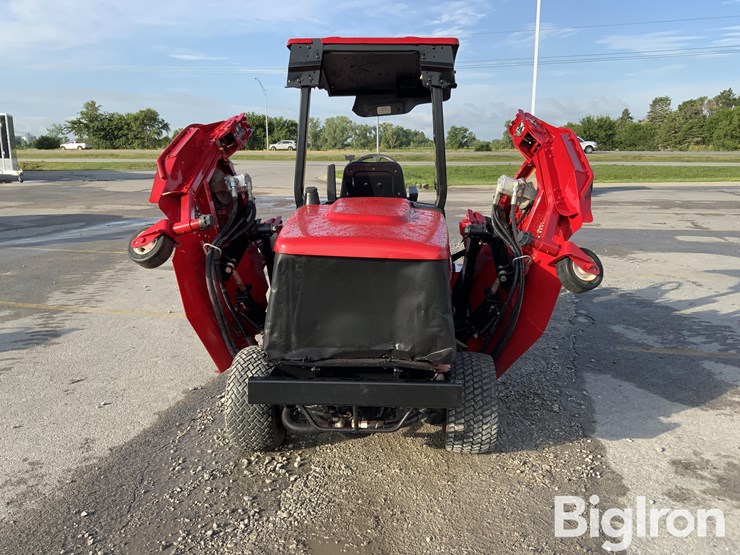 toro-groundsmaster-4000d-image-6