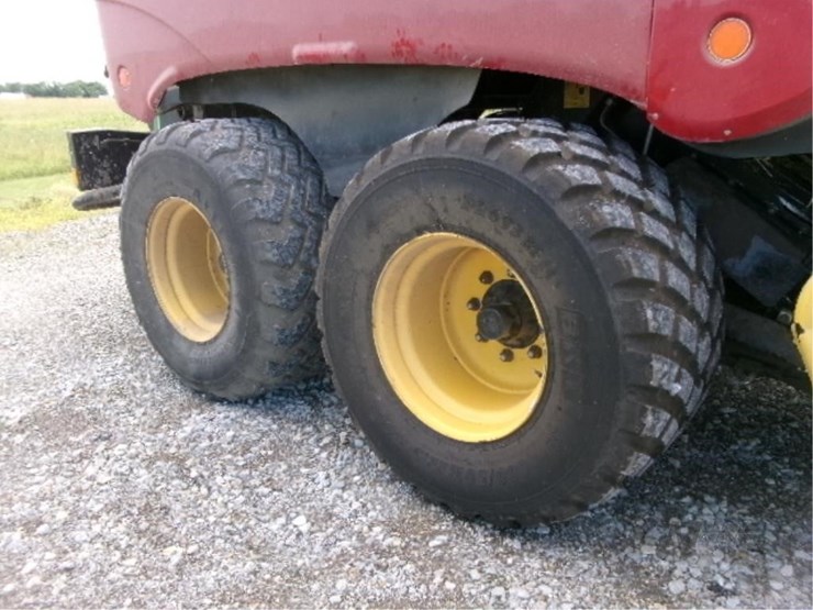 new-holland-big-baler-340-image-39