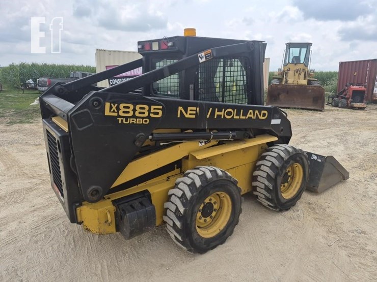new-holland-lx885-image-3
