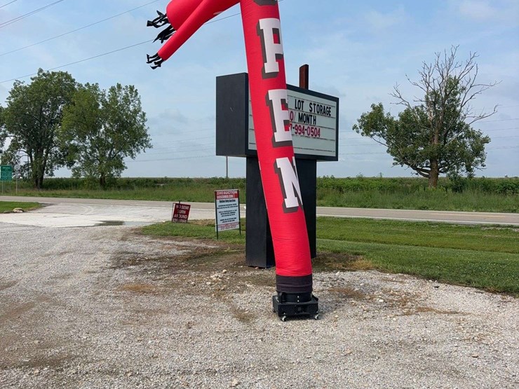 air-dance-inflatable-tube-man-with-open-logo,-20ft-tall-image-3