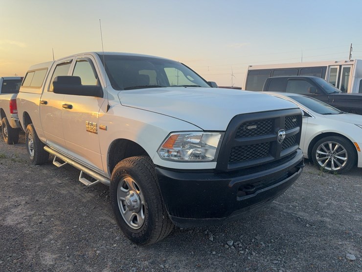 2018-dodge-ram-2500-image-3
