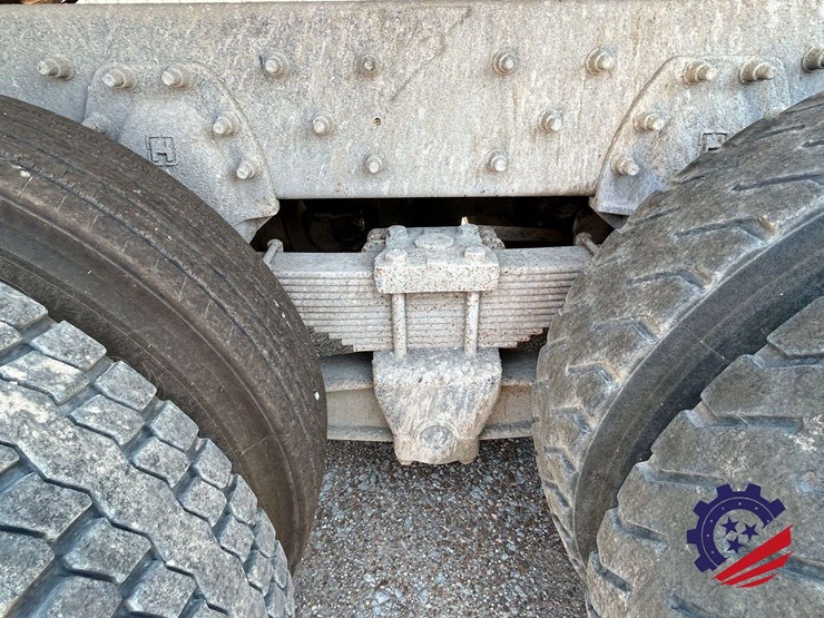 2008-international-5600-paystar-tri-axle-dump-truck-image-10
