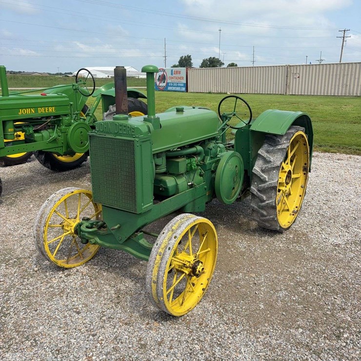 JOHN DEERE AR