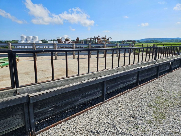 fence-line-feed-bunk-image-4