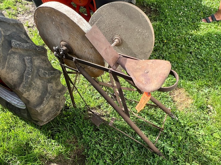 #9953-•-antique-grinding-wheel-image-3