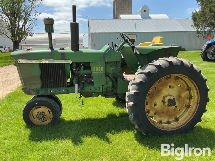 1968-john-deere-3020-image-8