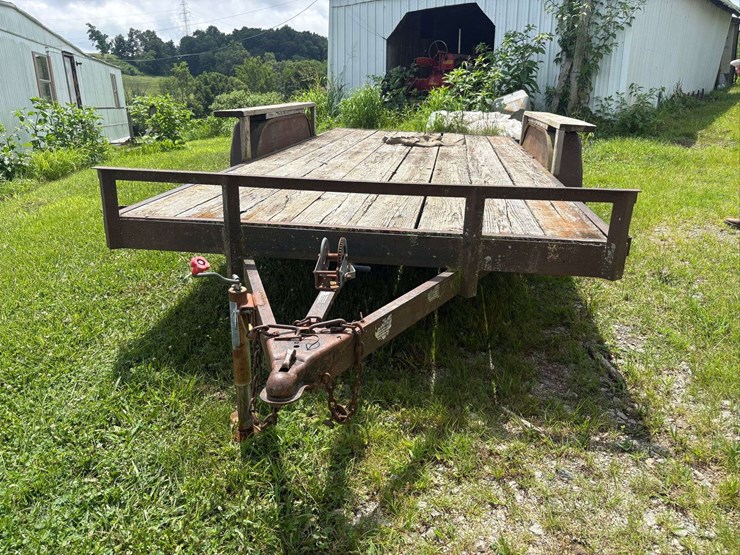 16'-tandem-axle-bumper-pull-trailer-image-1