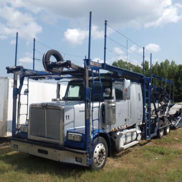 2015 WESTERN STAR 4900