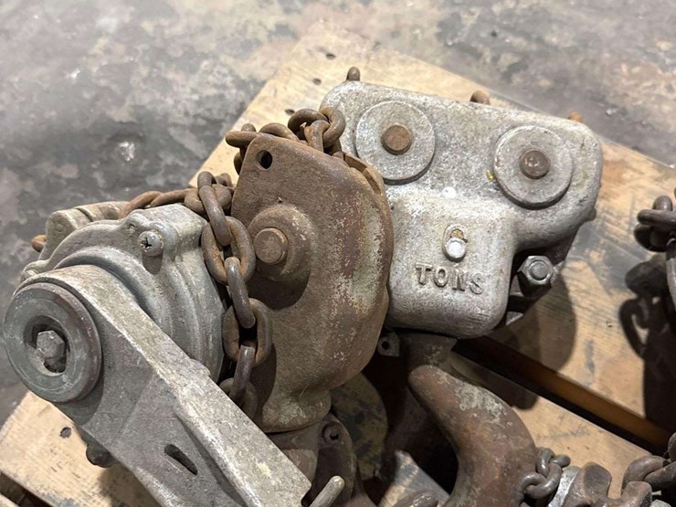pallet-of-miscellaneous-small-equipment-image-7