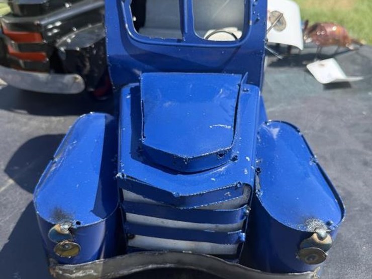 #121-•-metal-art---cowboy's-truck-image-3