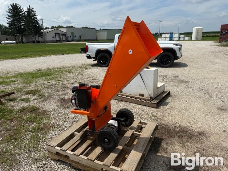 landmax-wood-chipper-image-6
