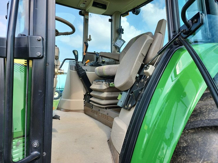 2008-john-deere-7230-image-28