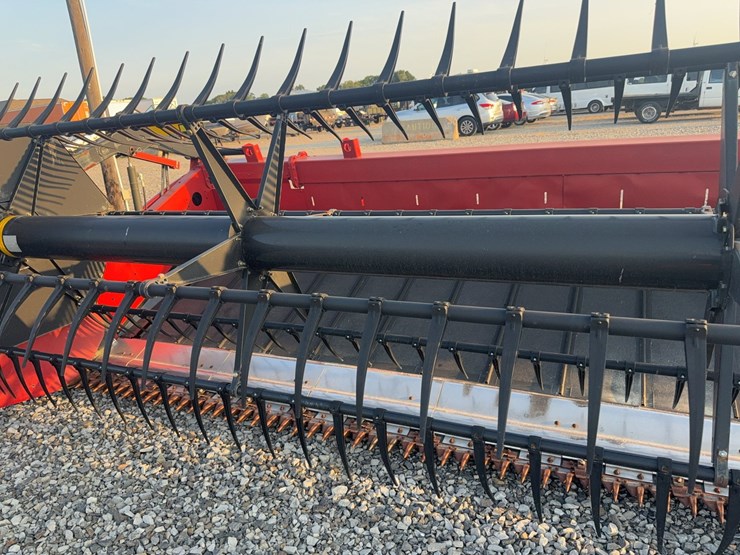 2014-case-ih-3162-image-61