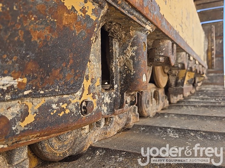 caterpillar-d5k2-image-13