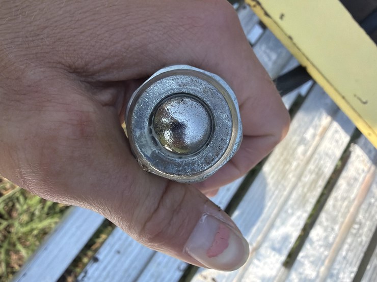 pierce-ahbr1-3-pt-hay-bale-unroller-image-11
