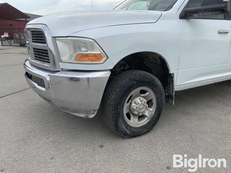 2012-dodge-2500-image-13