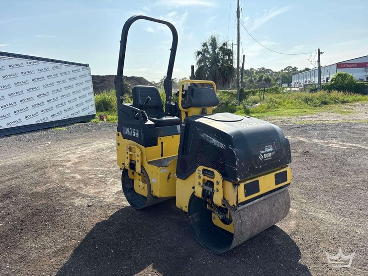 2019-bomag-bw900-50-vibratory-tandem-smooth-drum-roller-image-3