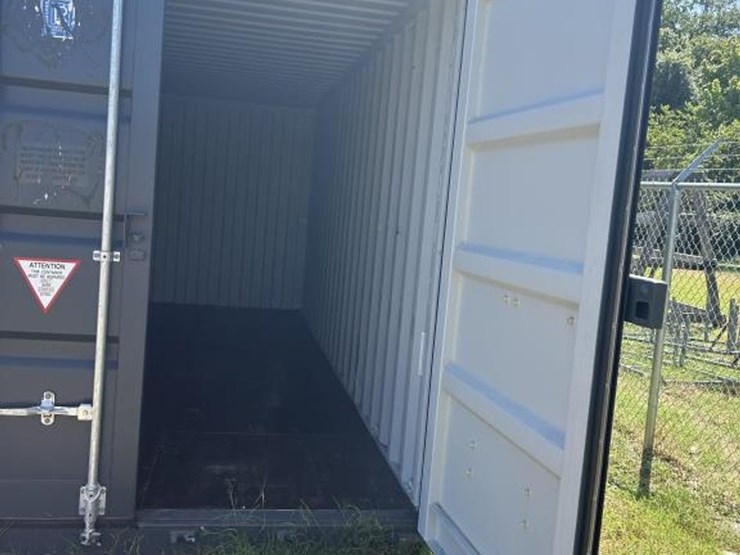 #45-•-20'-conex/-shipping-container---one-trip-image-5