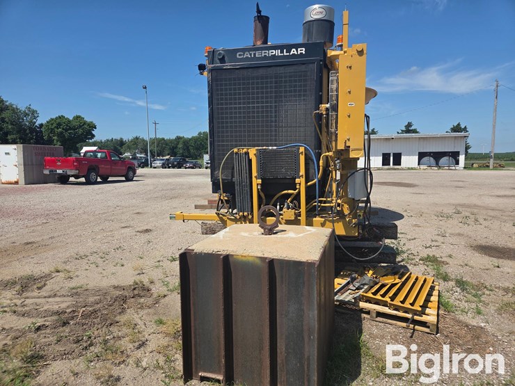 2015-caterpillar-c18-image-2