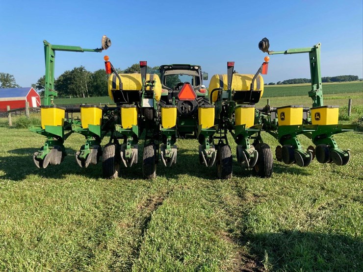 john-deere-1760ni-planter-image-6