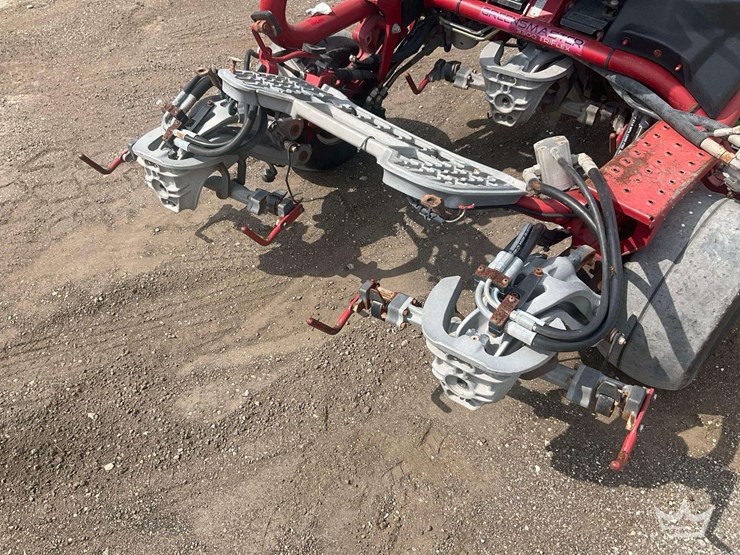 green-master-3300-mower-image-8
