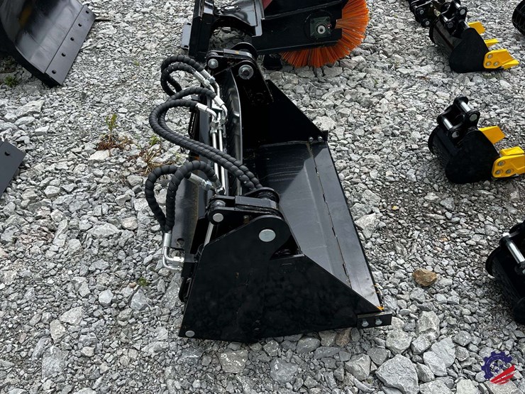 unused-2026-ce-4-in-1-bucket-attachment-image-8