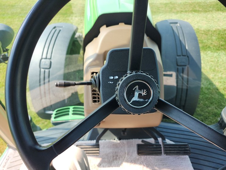 2002-john-deere-8420-image-33