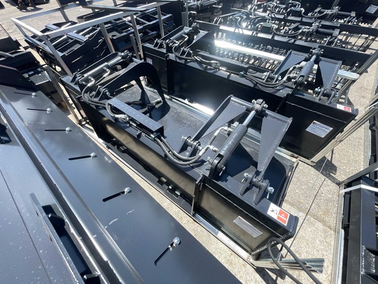 #8259-•-unused-2026-jct-skid-steer-grapple-bucket-(o2)-image-4