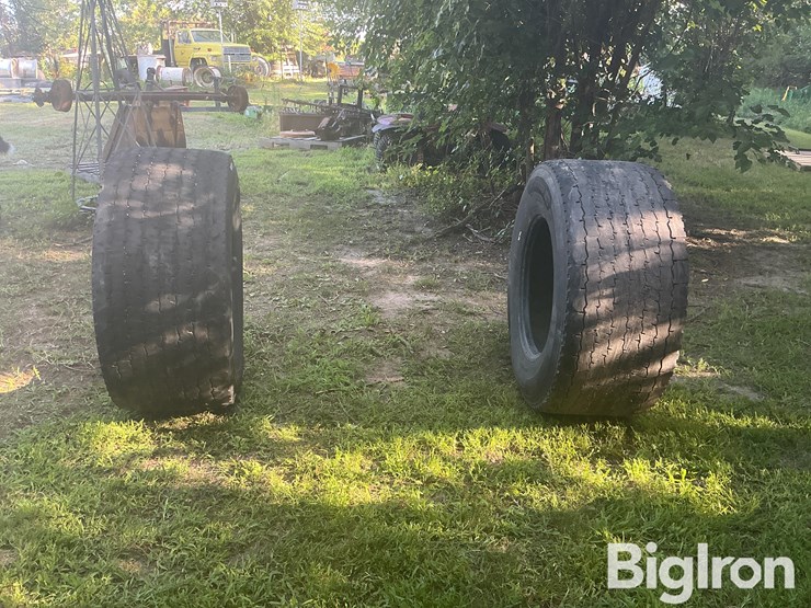 michelin-455/55r22.5-super-single-truck-tires-image-2