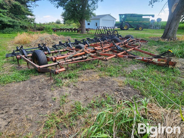 allis-chalmers-1300-image-3