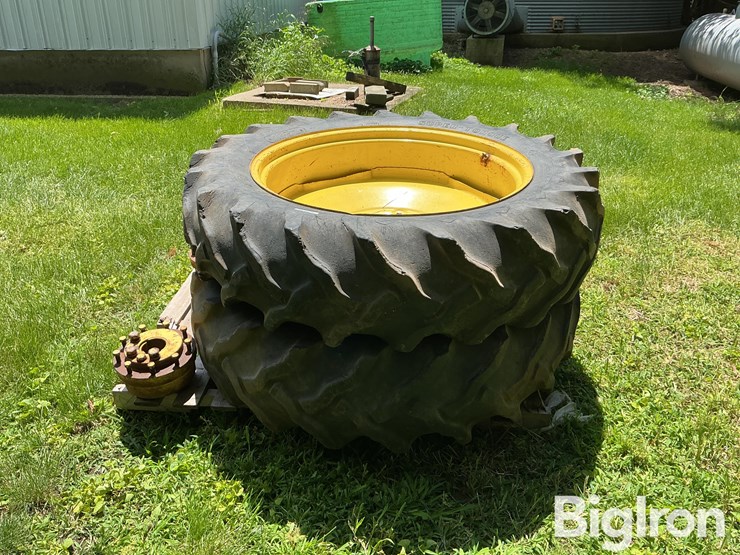 john-deere-15-image-8