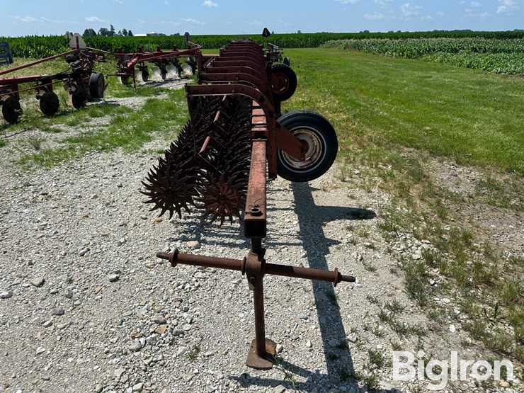 international-300-image-2
