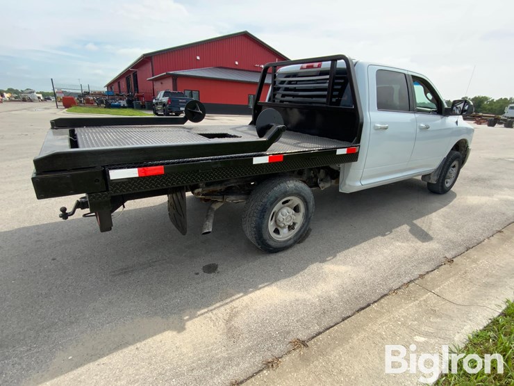 2012-dodge-2500-image-5
