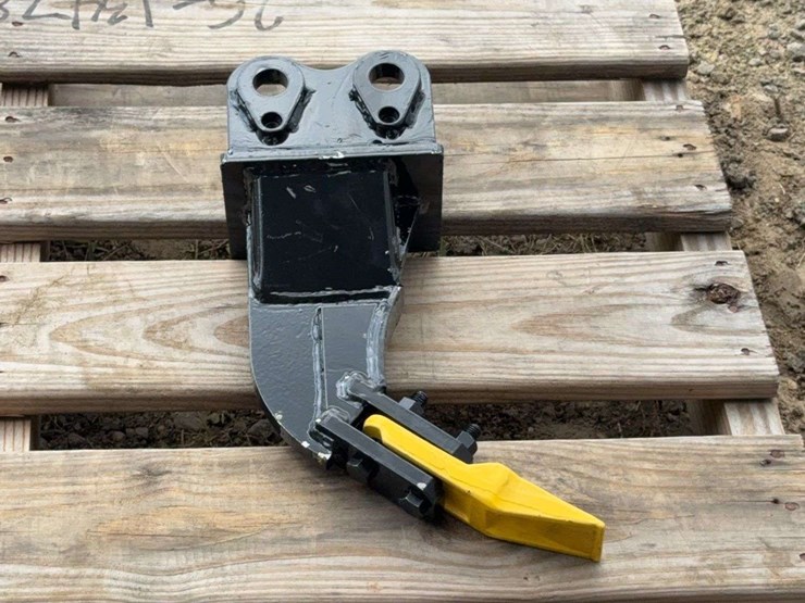 mini-excavator-ripper-tooth-attachment-image-1
