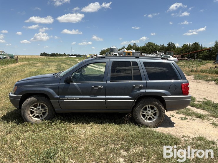 2002-jeep-grand-cherokee-laredo-image-8