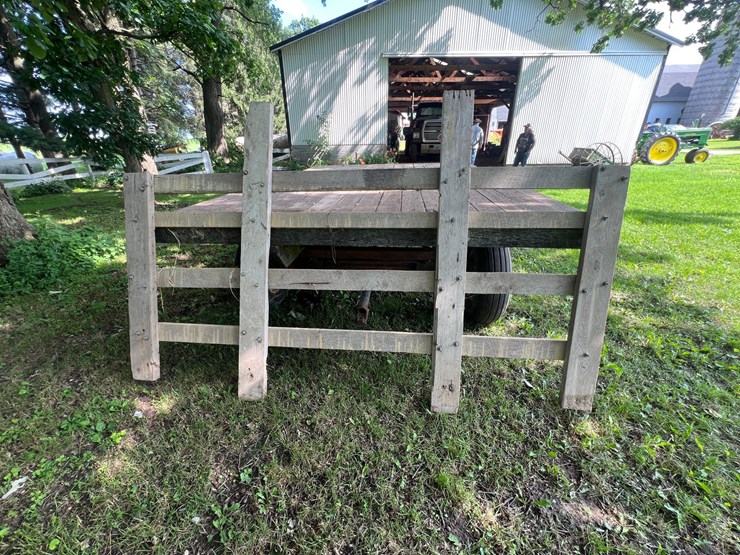 #9924-•-hydraulic-wooden-dump-wagon-image-7