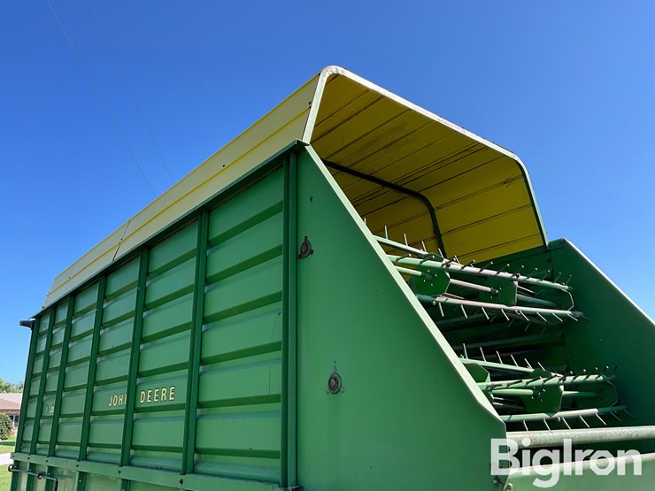 john-deere-716-image-19
