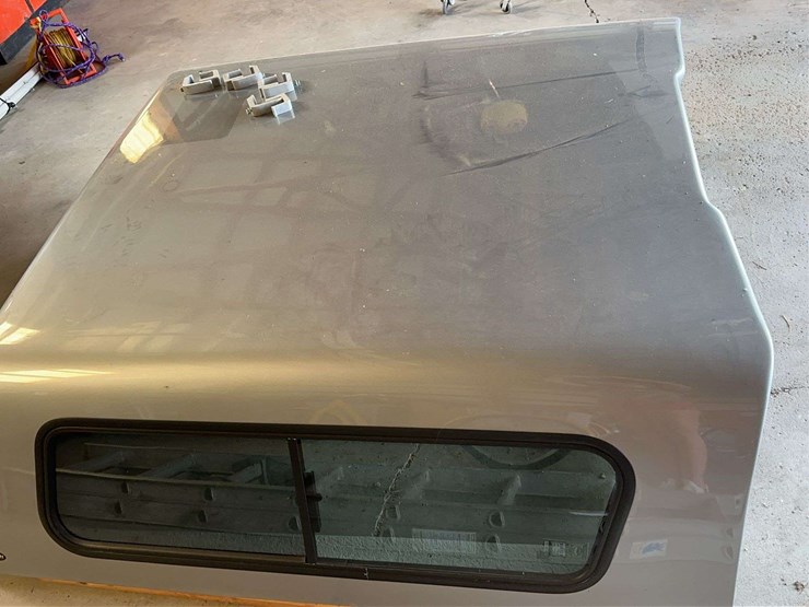 2020-ford-f150-image-12